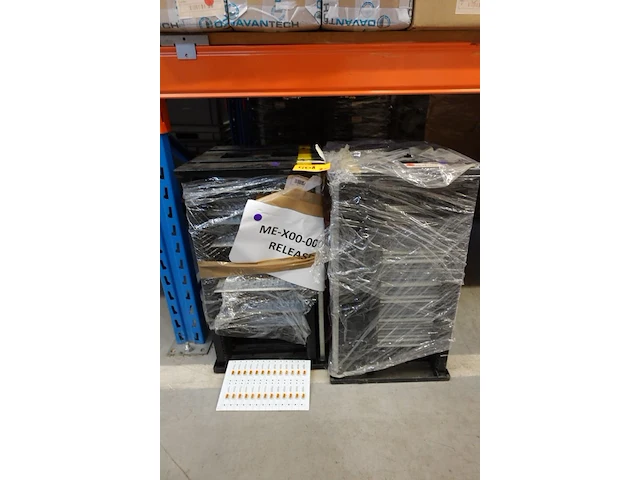 2x "release box" - afbeelding 1 van  3