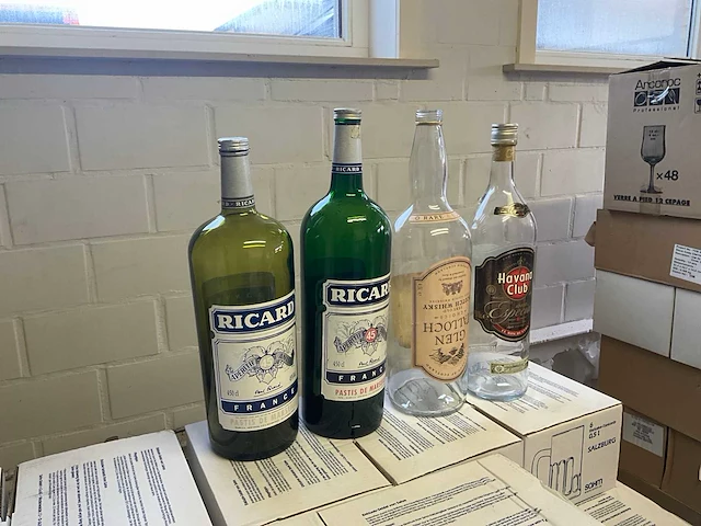 2x ricard 4,5l, havana 3l, glen talloch 4,5l drankfles wijn en drank accessoire - afbeelding 2 van  5