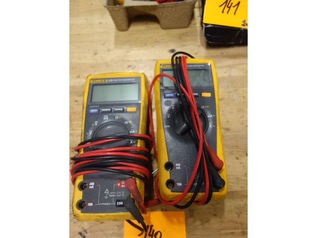 2x rms multimeter fluke - afbeelding 1 van  2