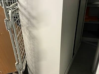 2x roldeurkast l120xb42xh120 cm - deuren defect - afbeelding 1 van  3