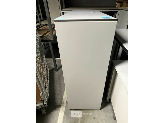 2x roldeurkast l120xb42xh120 cm - deuren defect - afbeelding 3 van  3