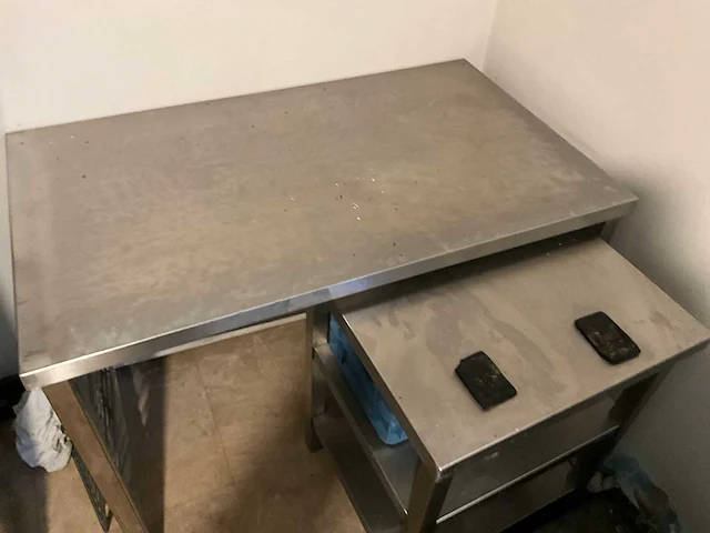 2x rvs werktafel - afbeelding 2 van  3