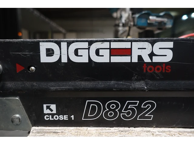 2x schraag diggers - afbeelding 2 van  3