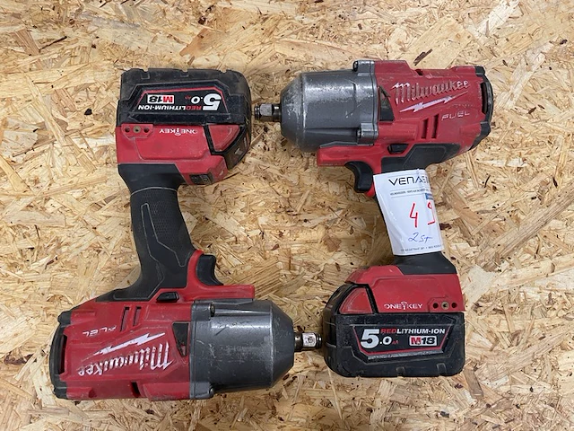 2x slagschroefmachine milwaukee - afbeelding 1 van  5