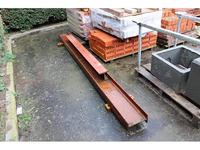 2x stalen draagbalk - afbeelding 1 van  2