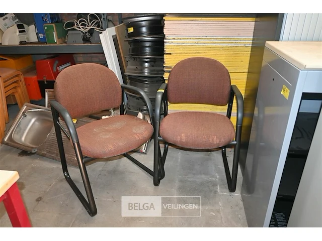 2x stoel met armleuning - afbeelding 1 van  4