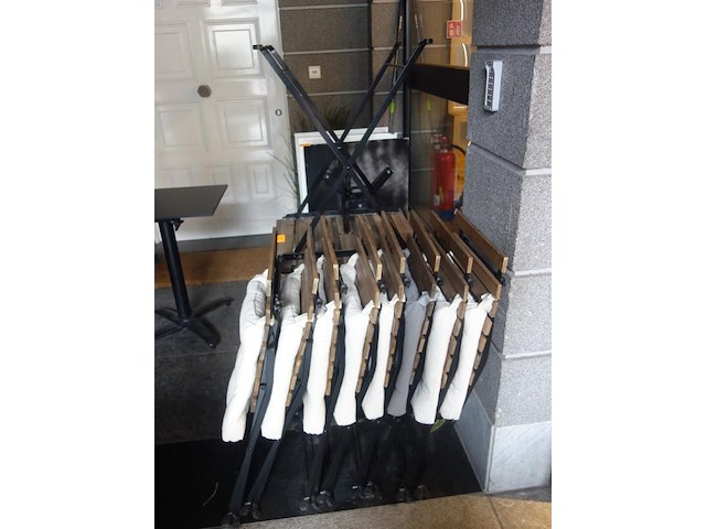 2x tafel + 8 stoelen - afbeelding 3 van  5