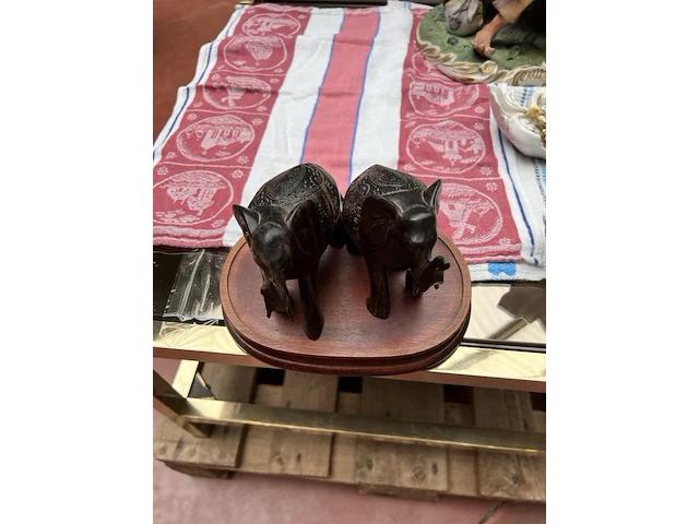 2x tafel en 12 decoratiestukken - afbeelding 4 van  11