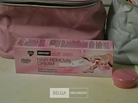 2x toiletzakjes met inhoud - afbeelding 3 van  3
