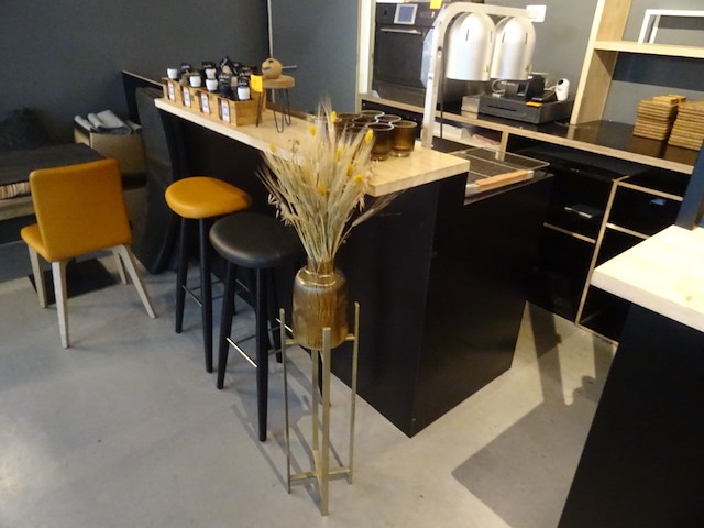 2x toogelement + achterwand met led - afbeelding 1 van  7