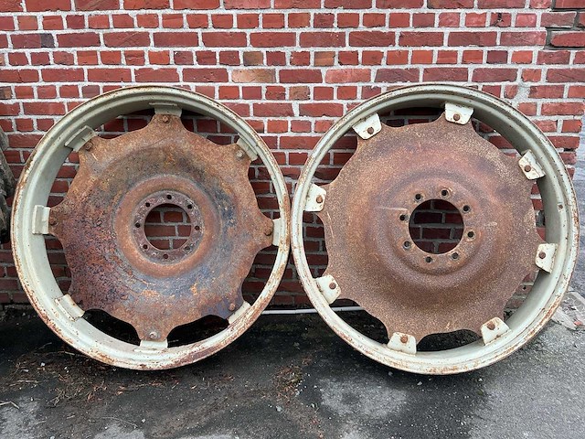 2x tractor velg - afbeelding 3 van  9