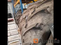 2x tractorband taurus 430/38 gebruikt - afbeelding 2 van  5