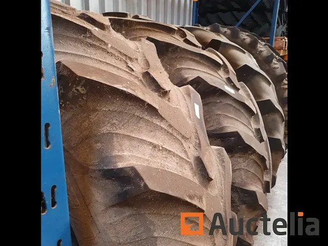 2x tractorband taurus 430/38 gebruikt - afbeelding 5 van  5