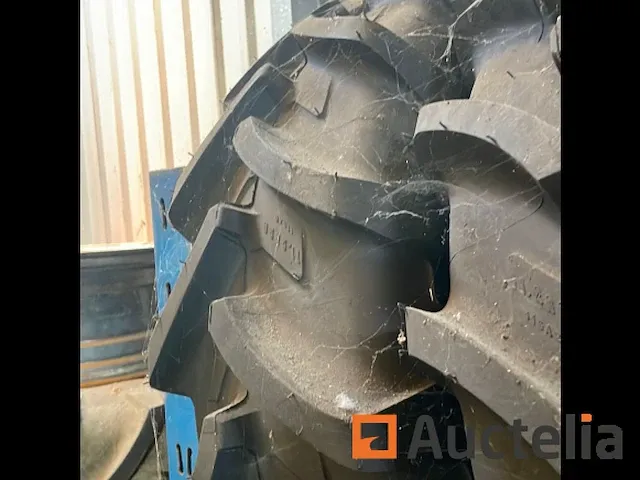 2x traktorband michelin 11.2-30 nieuw - afbeelding 4 van  4