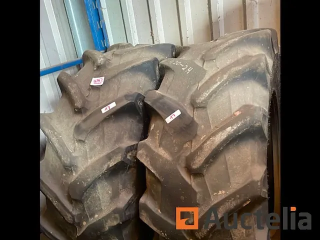 2x traktorband pirelli 420/70r24 - afbeelding 7 van  7