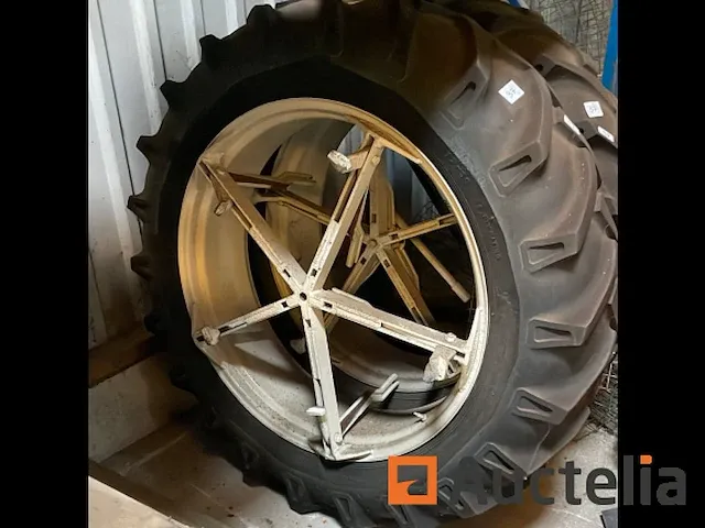2x traktorband vredestein 12x38 op velg dubbelwiel - afbeelding 5 van  5