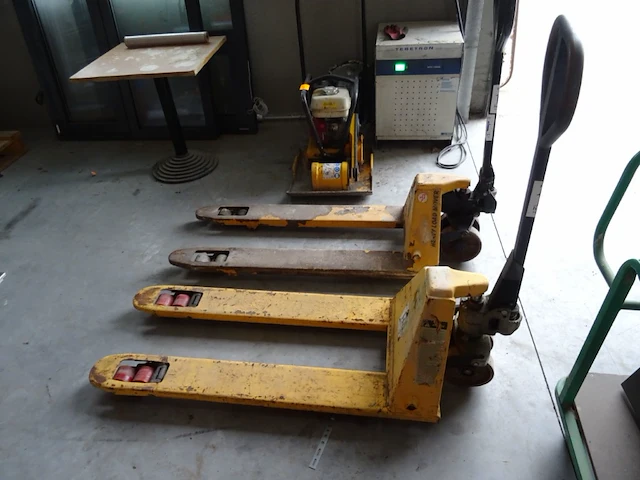 2x tranpallet - afbeelding 3 van  3