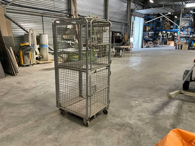 2x transportkar / rolcontainer - afbeelding 1 van  4