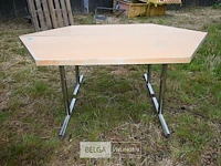 2x trapeziumvormige tafel - afbeelding 4 van  5