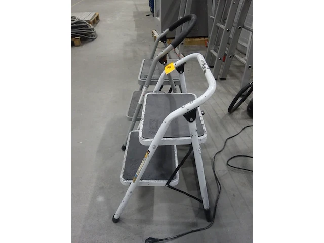 2x trapladder - afbeelding 3 van  3