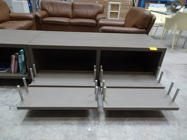 2x verrijdbare houten boekenkast - afbeelding 3 van  8
