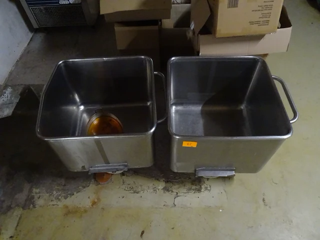 2x verrijdbare inox normwagen - afbeelding 2 van  3