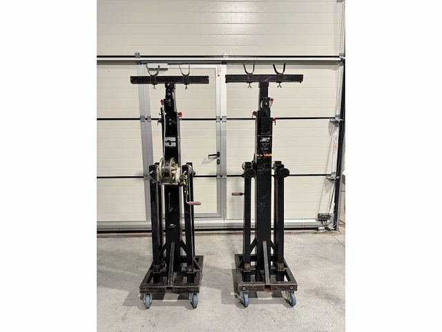 2x vmb te-074p, heftoren - 230kg - 5.30m - afbeelding 1 van  3
