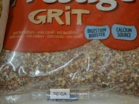 2x vogelvoer parkieten 1x4kg, 1x2,5kgen 10 borden ik hou van hygiene - afbeelding 3 van  4