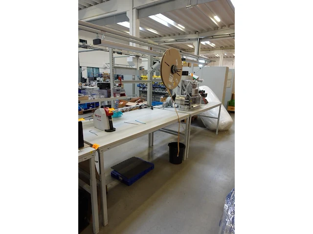 2x volledig werkstation awp - afbeelding 1 van  3