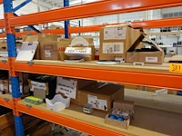 2x volledige inhoud ligger onderdelen laadpalen - afbeelding 1 van  54