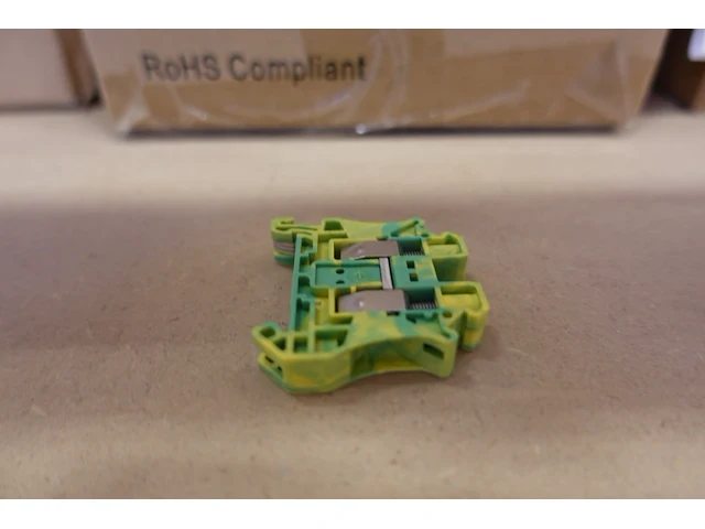 2x volledige inhoud ligger onderdelen laadpalen - afbeelding 26 van  54