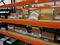 2x volledige inhoud ligger onderdelen laadpalen - afbeelding 23 van  54