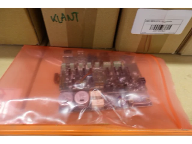 2x volledige inhoud ligger verpakkingsmaterialen - afbeelding 8 van  36