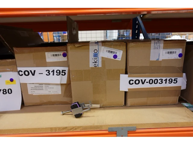 2x volledige inhoud ligger verpakkingsmaterialen - afbeelding 21 van  36