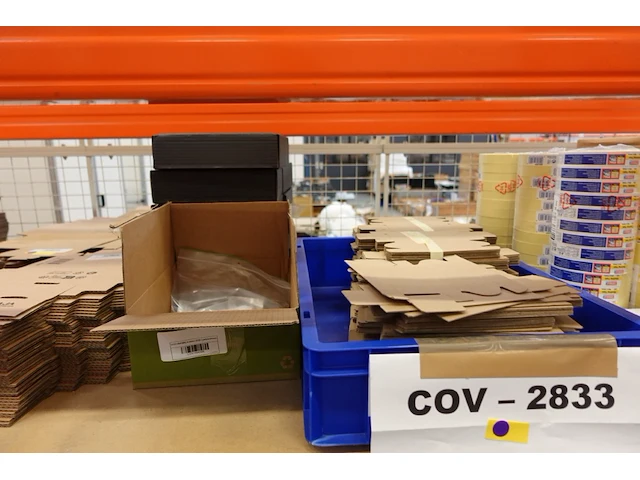 2x volledige inhoud ligger verpakkingsmaterialen - afbeelding 23 van  36