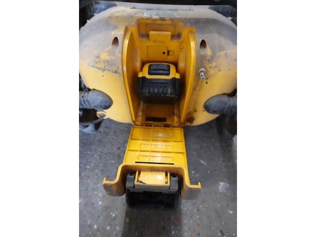 2x werfradio dewalt - afbeelding 5 van  6