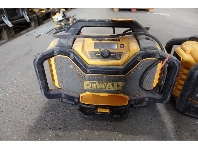 2x werfradio dewalt - afbeelding 2 van  6