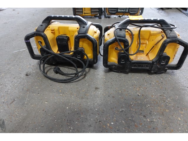 2x werfradio dewalt - afbeelding 4 van  6