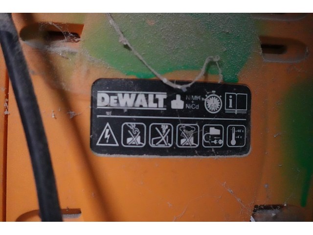 2x werfradio dewalt - afbeelding 5 van  5