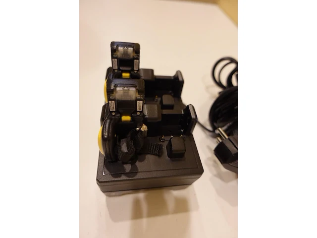2x zebra finger scanner, met reserve batterij - afbeelding 4 van  5