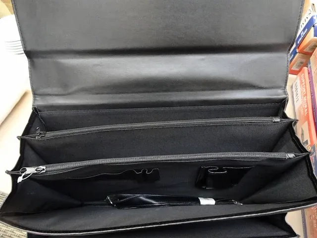 2x zwarte aktentas/laptop tas thierry mugler binnenindeling - afbeelding 4 van  4