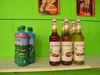 2x6 fl. cristaline 1,5l, 1x24fl. fuze tea lemon 20cl, 1x24 fl. fuze tea green 20cl, 2x24fl. fuze tea peach 20cl, 23 fl. minute maid tomaat 20cl, 5 fl. minute maid appel 20cl, 4 fl. contrex 1,5l - afbeelding 3 van  15
