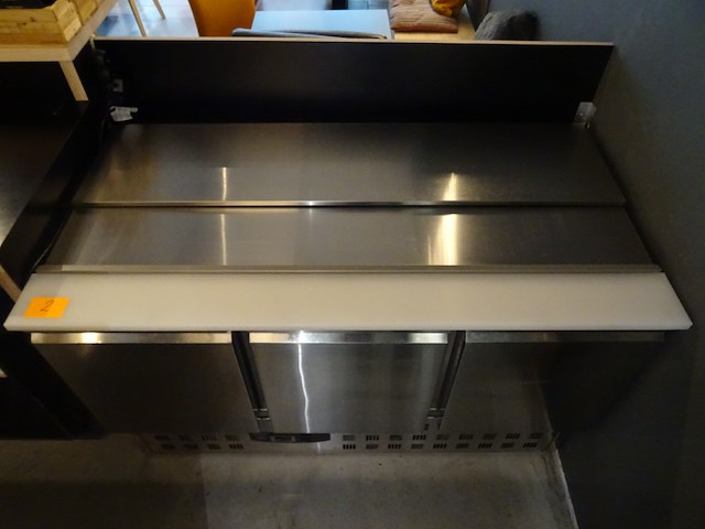 3- deurs koelkast + saladebar combisteel - afbeelding 6 van  6