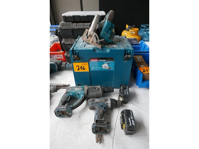 3 accu werkmachines makita - afbeelding 1 van  5