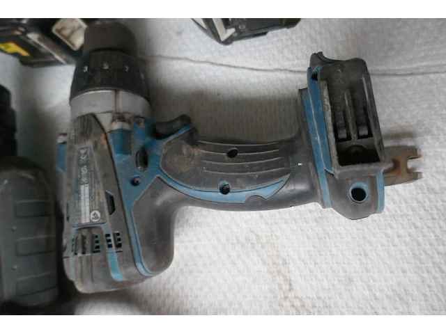 3 accu werkmachines makita - afbeelding 4 van  5