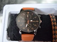 3 analoge polshorloges , 1 armband - afbeelding 5 van  5