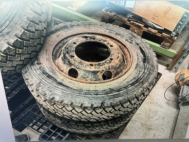 3 autobanden michelin - afbeelding 1 van  6