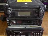 3 autoradio's - afbeelding 1 van  1