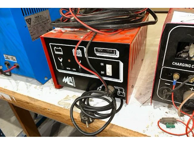 3 batterijladers - afbeelding 3 van  5