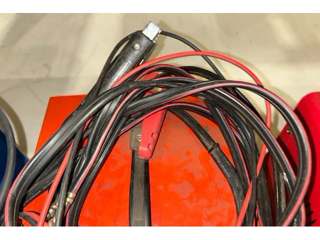 3 batterijladers - afbeelding 4 van  5